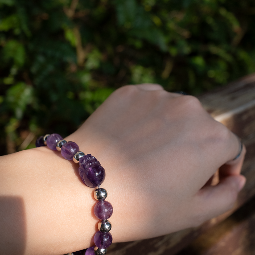 Brave Troops Amethyst Bracelet - Relax and unwind